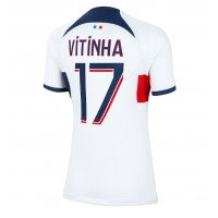 Camisa de Futebol Paris Saint-Germain Vitinha Ferreira #17 Equipamento Secundário Mulheres 2023-24 Manga Curta